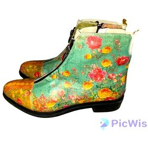 Goby Shoes - Green Floral Ankle Boots